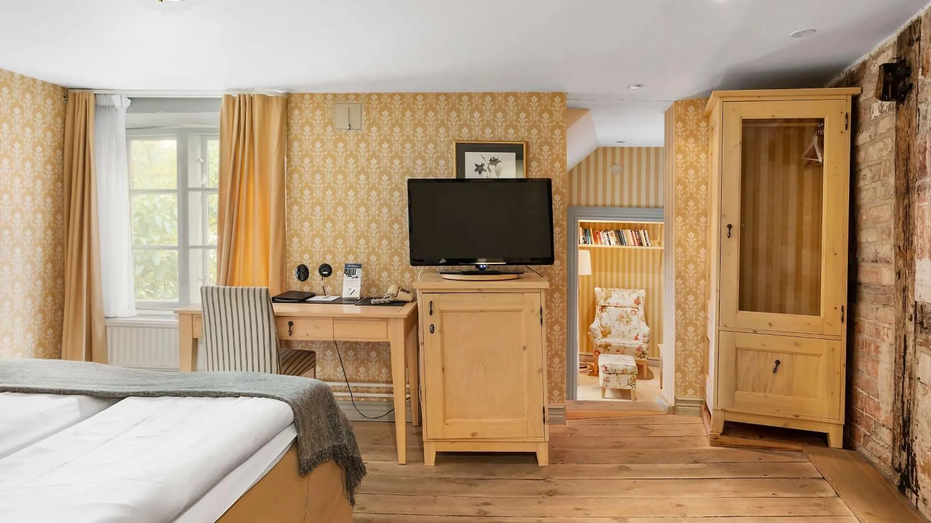 Best Western Hotel Royal Malmo 4*,