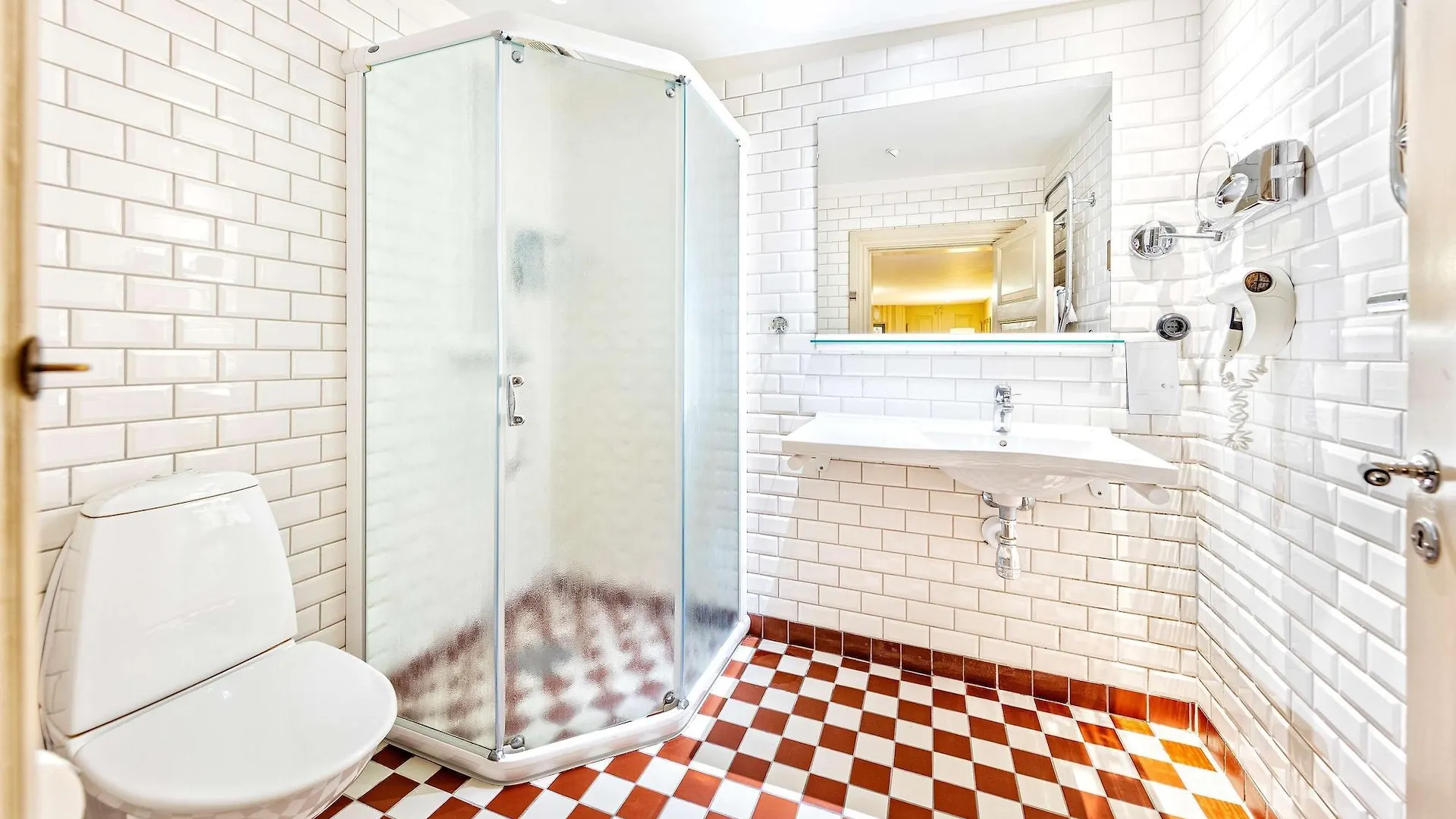 Best Western Hotel Royal Malmo 4*,